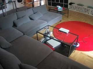 voyeurcam-julmodels-living-3 webcam