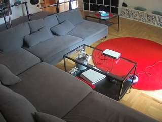 voyeurcam-julmodels-living-3