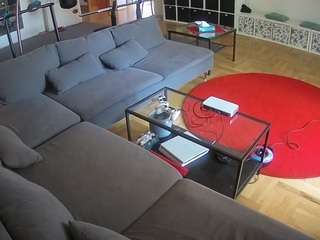 voyeurcam-julmodels-living-3 webcam