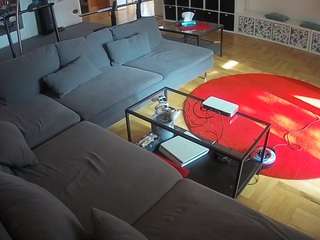 le modèle voyeurcam-julmodels-living-3 est en webcam porno dans un show sur le site camsoda, il possède les tags suivants: amateur,flash,flashing,hidden,hidden cam,julmodels-house,pov,sexwebcam,voyeur,hd