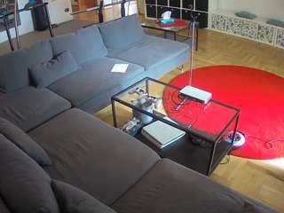 Questo modello è in diretta ora. voyeurcam-julmodels-living-3