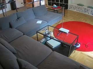 le modèle voyeurcam-julmodels-living-3 est en webcam porno dans un show sur le site camsoda, il possède les tags suivants: amateur,flash,flashing,hidden,hidden cam,julmodels-house,pov,sexwebcam,voyeur,hd