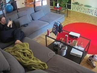 voyeurcam-julmodels-living-3