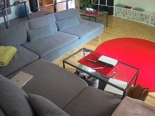voyeurcam-julmodels-living-3