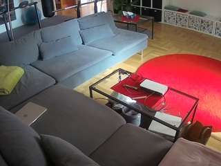 voyeurcam-julmodels-living-3