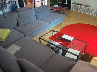 voyeurcam-julmodels-living-3