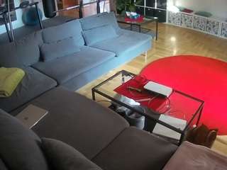 voyeurcam-julmodels-living-3
