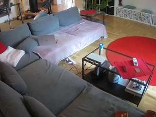 voyeurcam-julmodels-living-3
