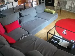 Julmodels Living-3's Live Sex Cam Show