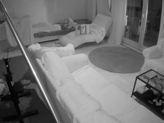 Voveur House camsoda voyeurcam-julmodels-living-4