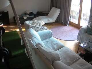 Voyour House camsoda voyeurcam-julmodels-living-4