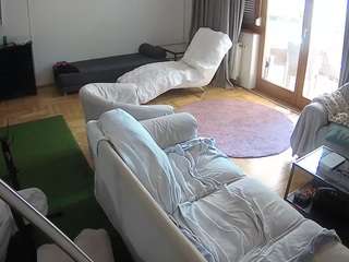 Live Nude Cam Models camsoda voyeurcam-julmodels-living-4