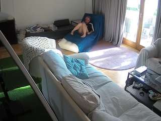 Voveur House camsoda voyeurcam-julmodels-living-4