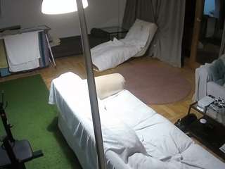 Gro E Schw Nze camsoda voyeurcam-julmodels-living-4