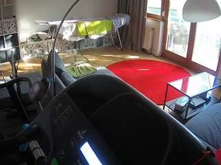 voyeurcam-julmodels-living-4