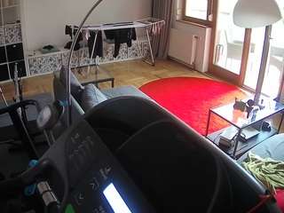 voyeurcam-julmodels-living-4