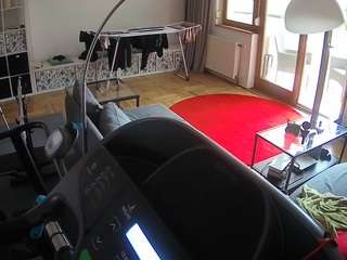 voyeurcam-julmodels-living-4