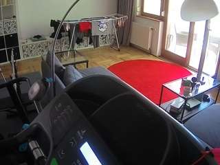 voyeurcam-julmodels-living-4