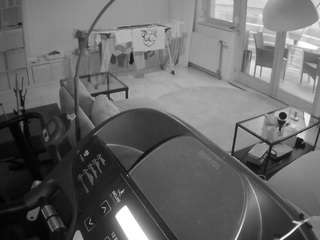 voyeurcam-julmodels-living-4