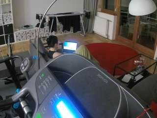 voyeurcam-julmodels-living-4 from CamSoda