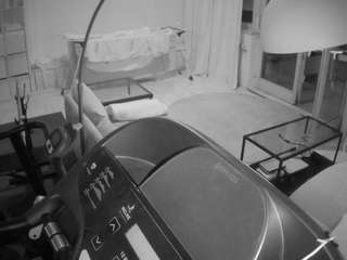voyeurcam-julmodels-living-4