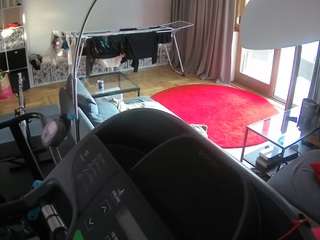 voyeurcam-julmodels-living-4