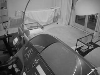 voyeurcam-julmodels-living-4