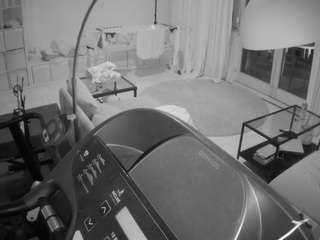 voyeurcam-julmodels-living-4