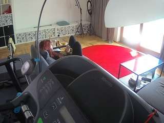 voyeurcam-julmodels-living-4