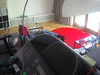 voyeurcam-julmodels-living-4