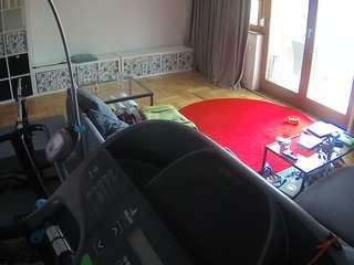 voyeurcam-julmodels-living-4 camsoda