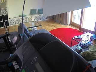 voyeurcam-julmodels-living-4 camsoda