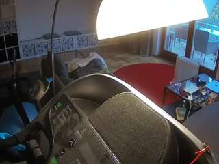 voyeurcam-julmodels-living-4 Profile Image