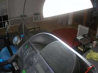 voyeurcam-julmodels-living-4