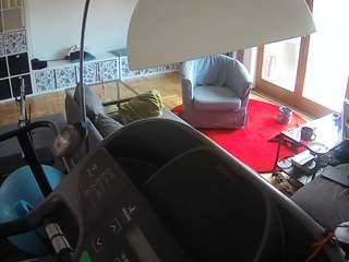 voyeurcam-julmodels-living-4