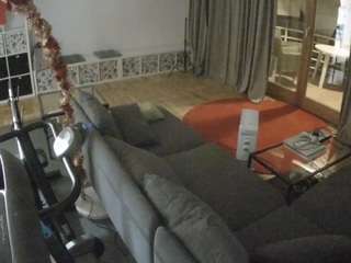 voyeurcam-julmodels-living-4 camsoda