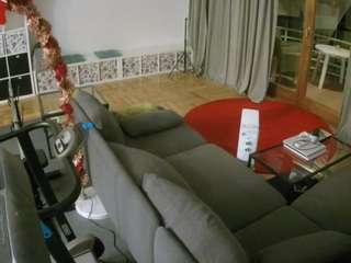 voyeurcam-julmodels-living-4's CamSoda show and profile