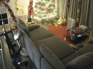 voyeurcam-julmodels-living-4