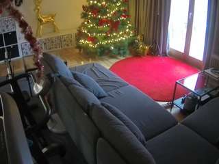 voyeurcam-julmodels-living-4