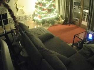 voyeurcam-julmodels-living-4