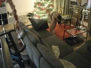 voyeurcam-julmodels-living-4