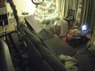 voyeurcam-julmodels-living-4