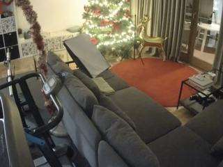 voyeurcam-julmodels-living-4