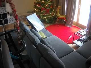 voyeurcam-julmodels-living-4