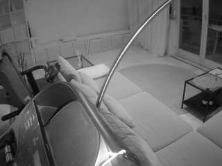 voyeurcam-julmodels-living-4