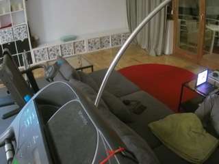 voyeurcam-julmodels-living-4 webcam