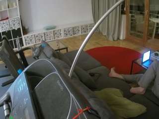 voyeurcam-julmodels-living-4
