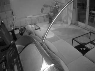 voyeurcam-julmodels-living-4 - Live HD Webcam