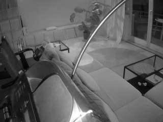 voyeurcam-julmodels-living-4 - Live HD Webcam