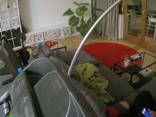 voyeurcam-julmodels-living-4 webcam